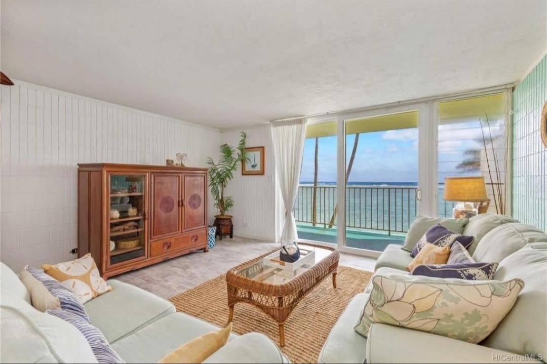 Pats At Punalu'U - Beachfront Condos Hau'ula المظهر الخارجي الصورة